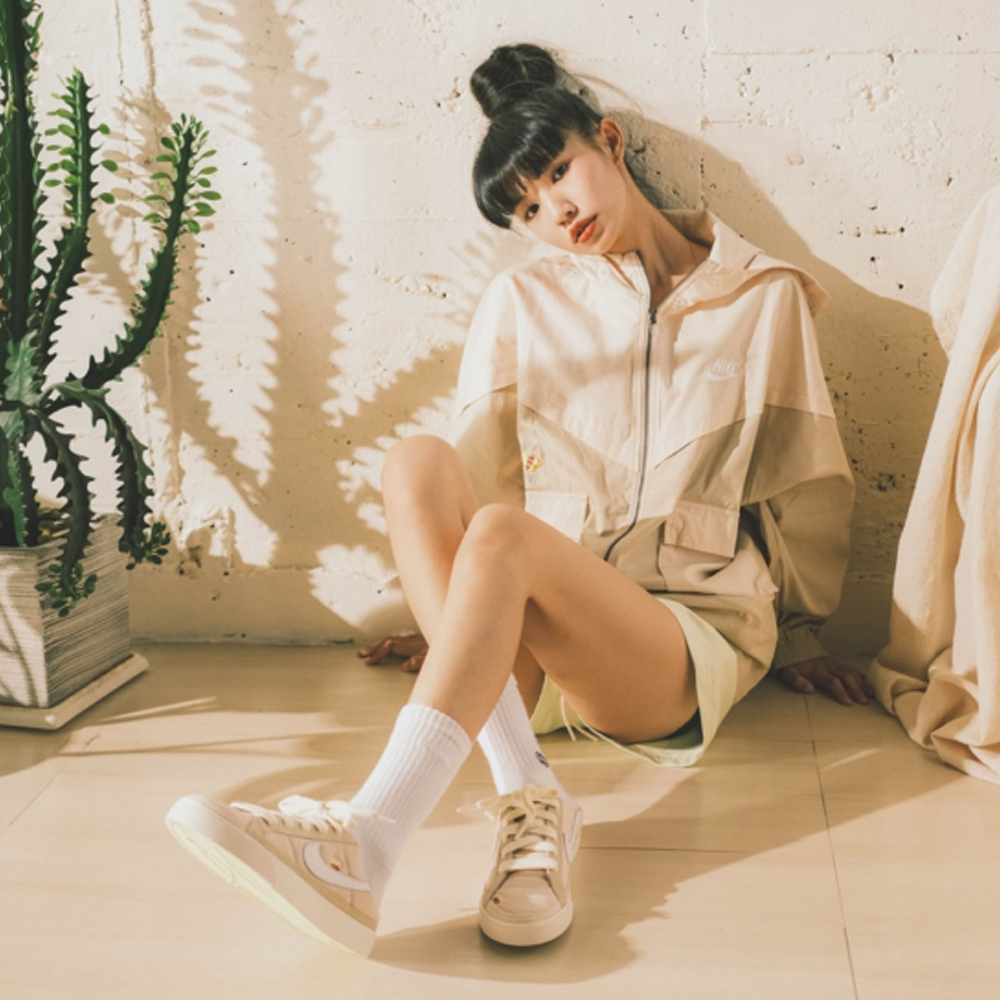 W Nike Court Legacy 穆勒鞋 小蜜蜂 DM7190-211