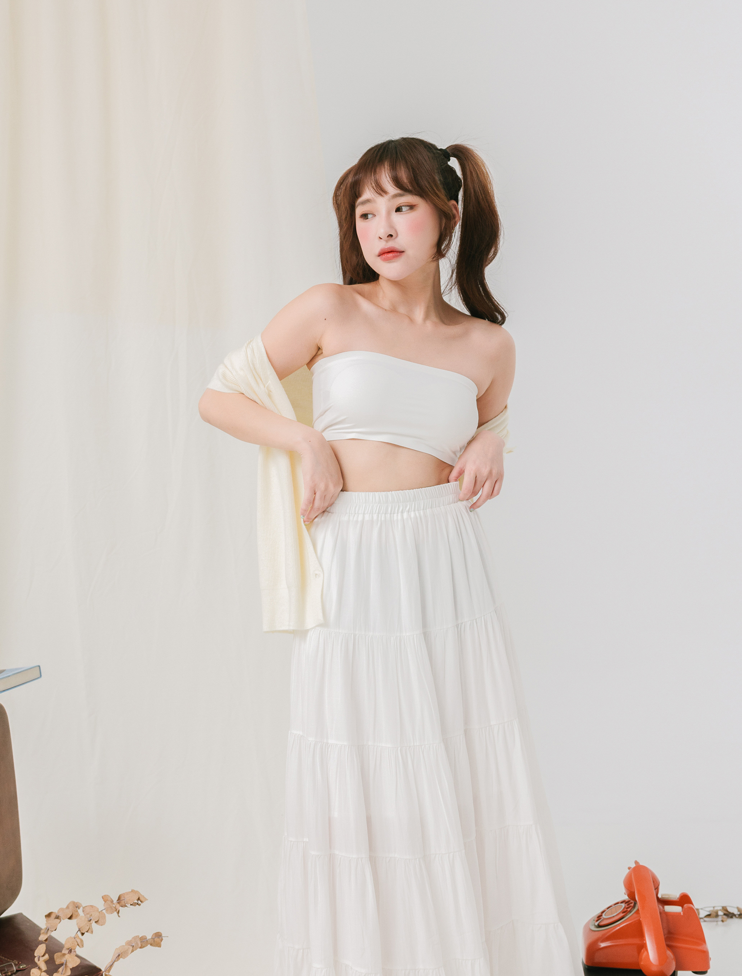 法朵Fado Shop｜冰絲彈力襯墊平口小可愛 520C002 黑/白