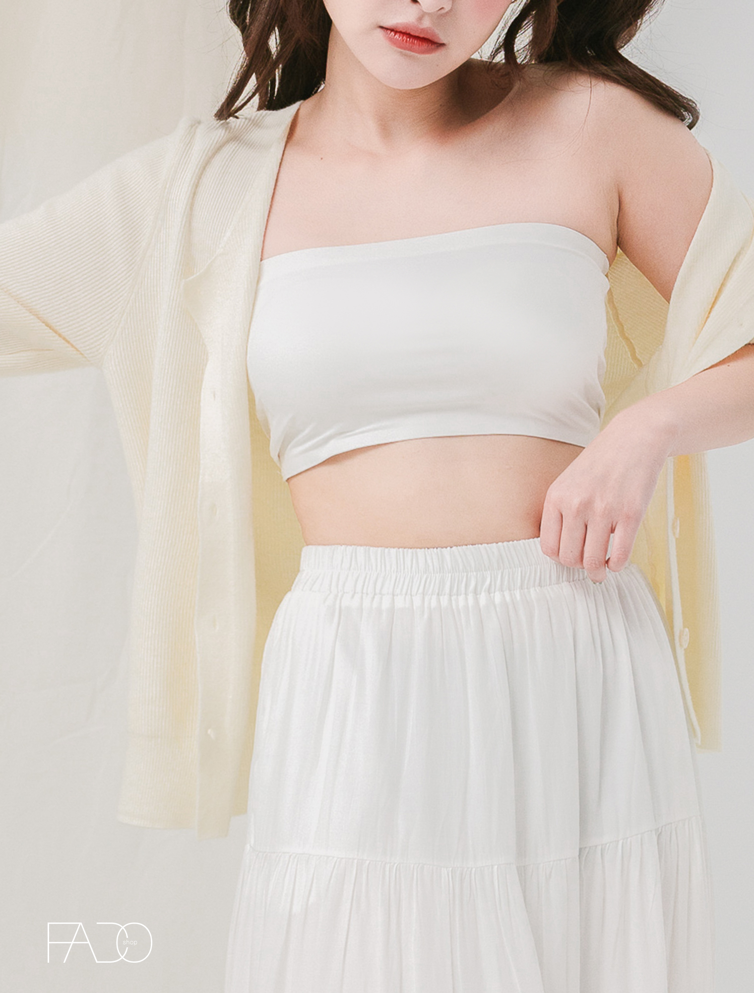 法朵Fado Shop｜冰絲彈力襯墊平口小可愛 520C002 黑/白