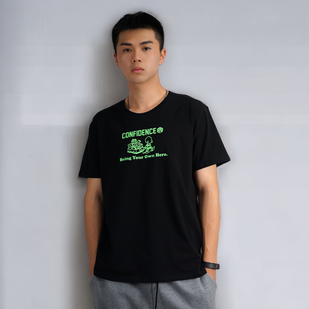 RETOP 萊卡系列 頑童歷險記涼感萊卡圓領T 黑