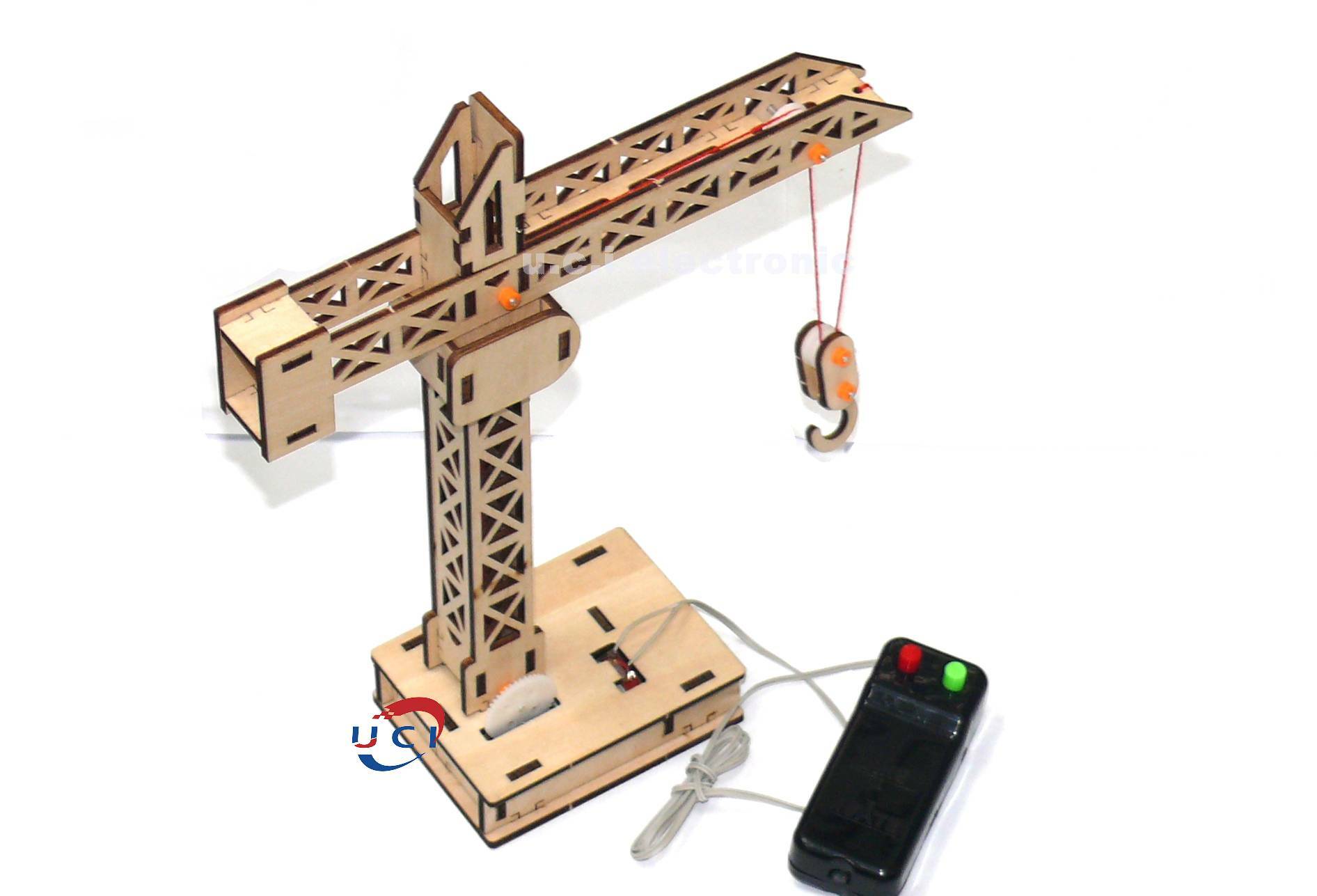 【UCI電子】(二H-1)  DIY材料包 起重機 遙控升降 科技小製作 創意發明手工 材料科學實驗 diy材料包