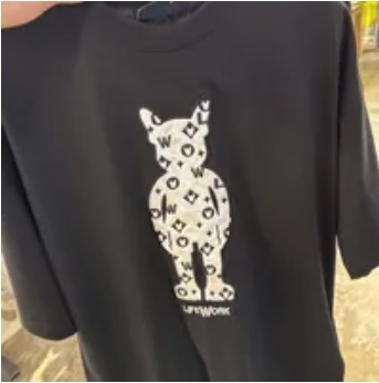 [S] LIFEWORK EMBROIDERED MONO FIGURE SHORT SLEEVED T-SHIRT,BLACK, LW232TS419-3-40 (SLW330)