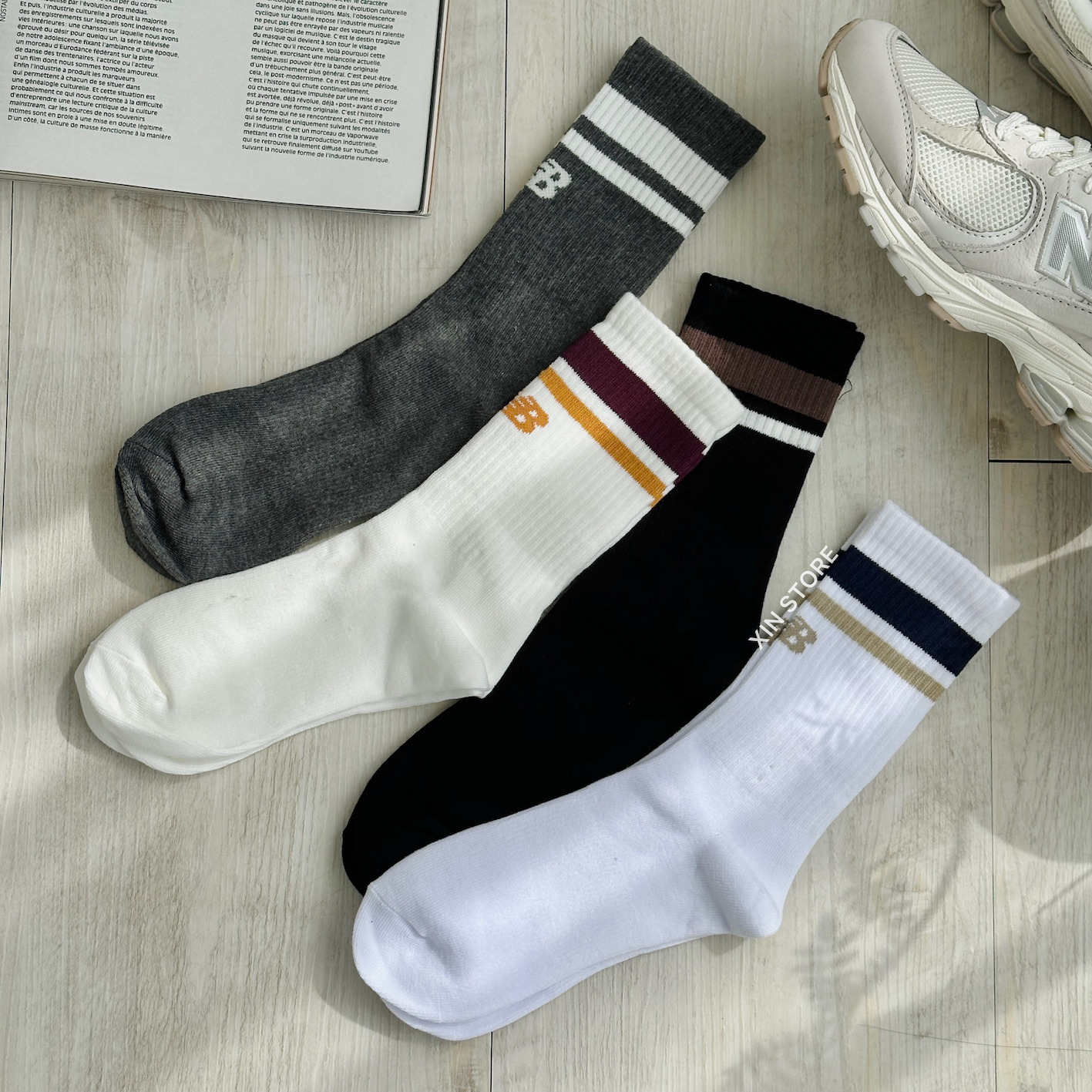 【現貨】New Balance NB 雙色 拼接 撞色 Logo 長襪 黑 白 灰 米