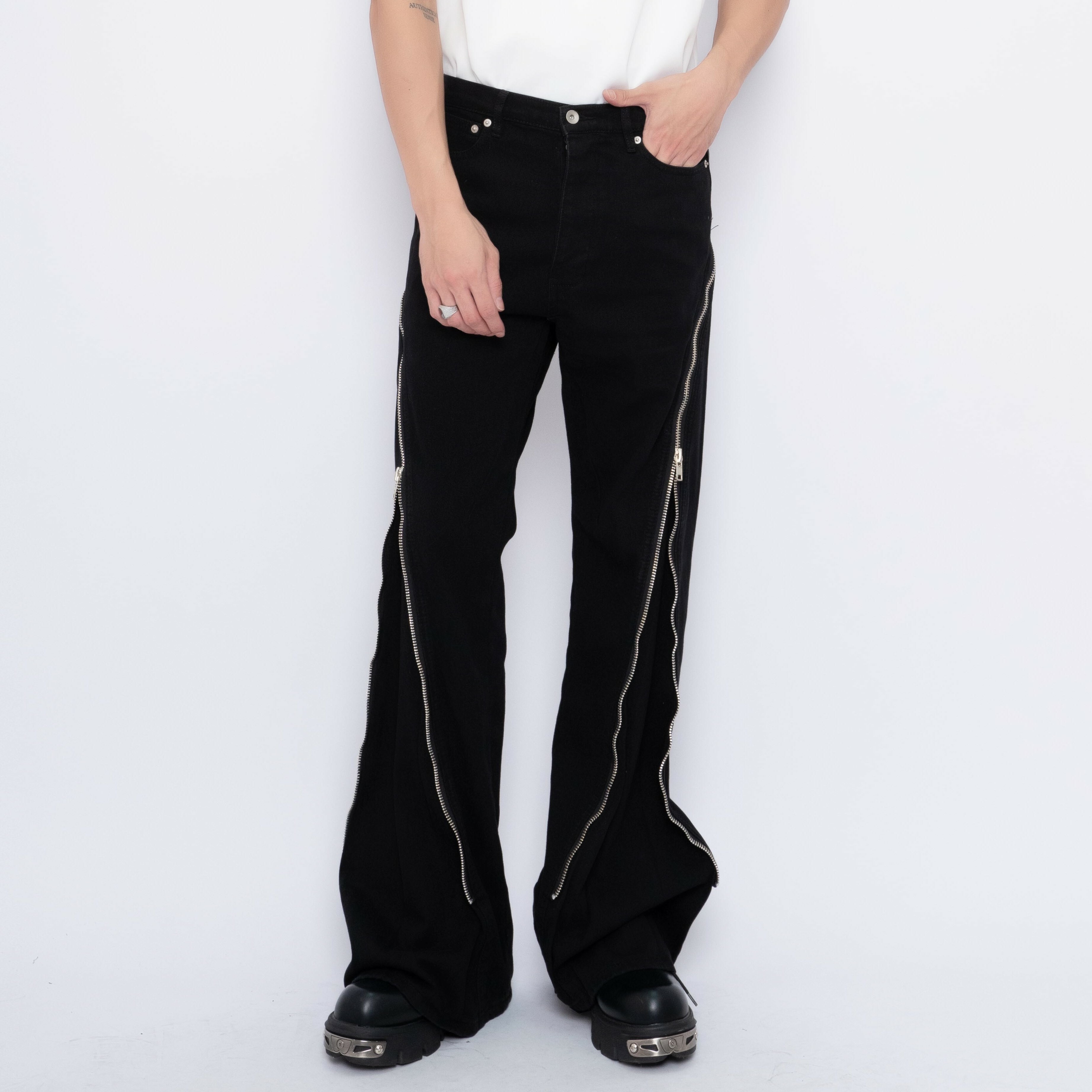 FLARED JEANS WITH ZIPS - Charcoal