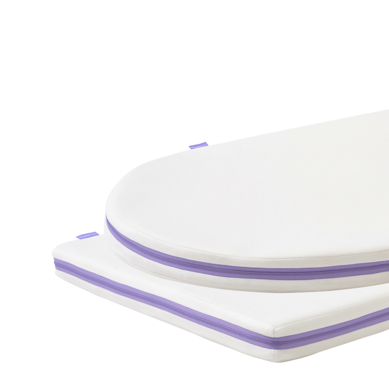 ▲HugsieBABY 透氣水洗嬰兒床墊(含床單)