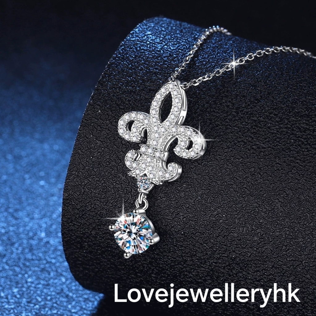 莫桑鑽大皇冠吊咀   P1C005