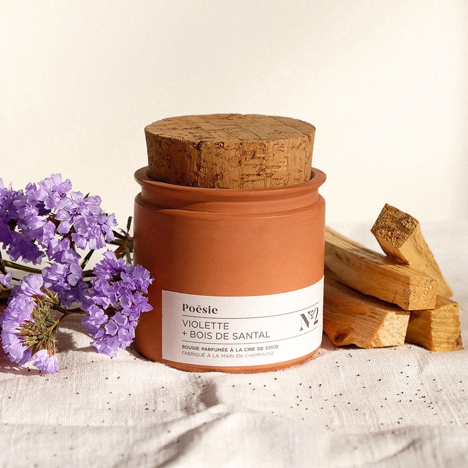 With Poēsie 赤土系列 2號香-紫羅蘭及檀香