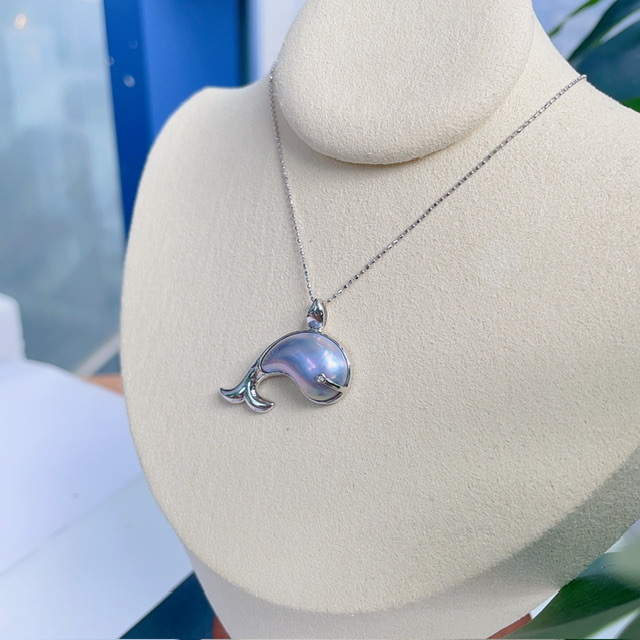 18K白金日本馬貝珠鑽石吊墜-海豚