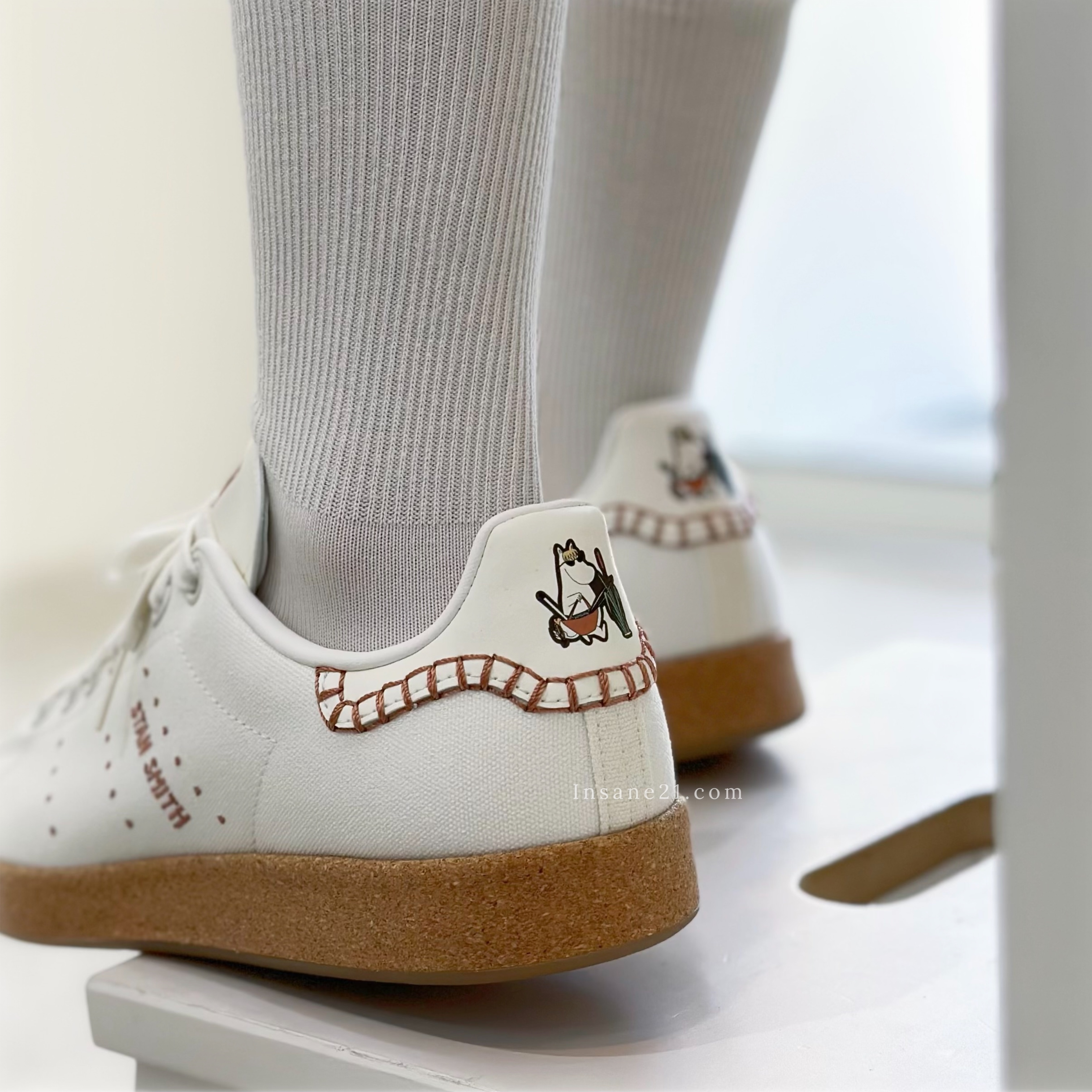 ADIDAS STAN SMITH W X MOOMIN 軟木塞米白ID6646