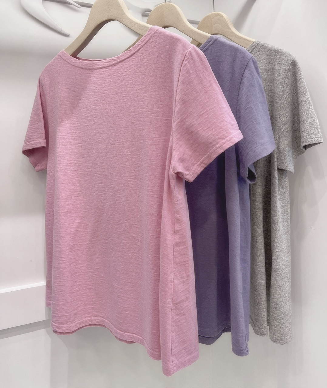 Days 肩線款上衣