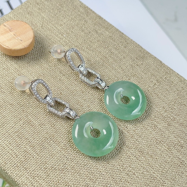 18K金天然冰種翡翠鑽石平安扣耳墜