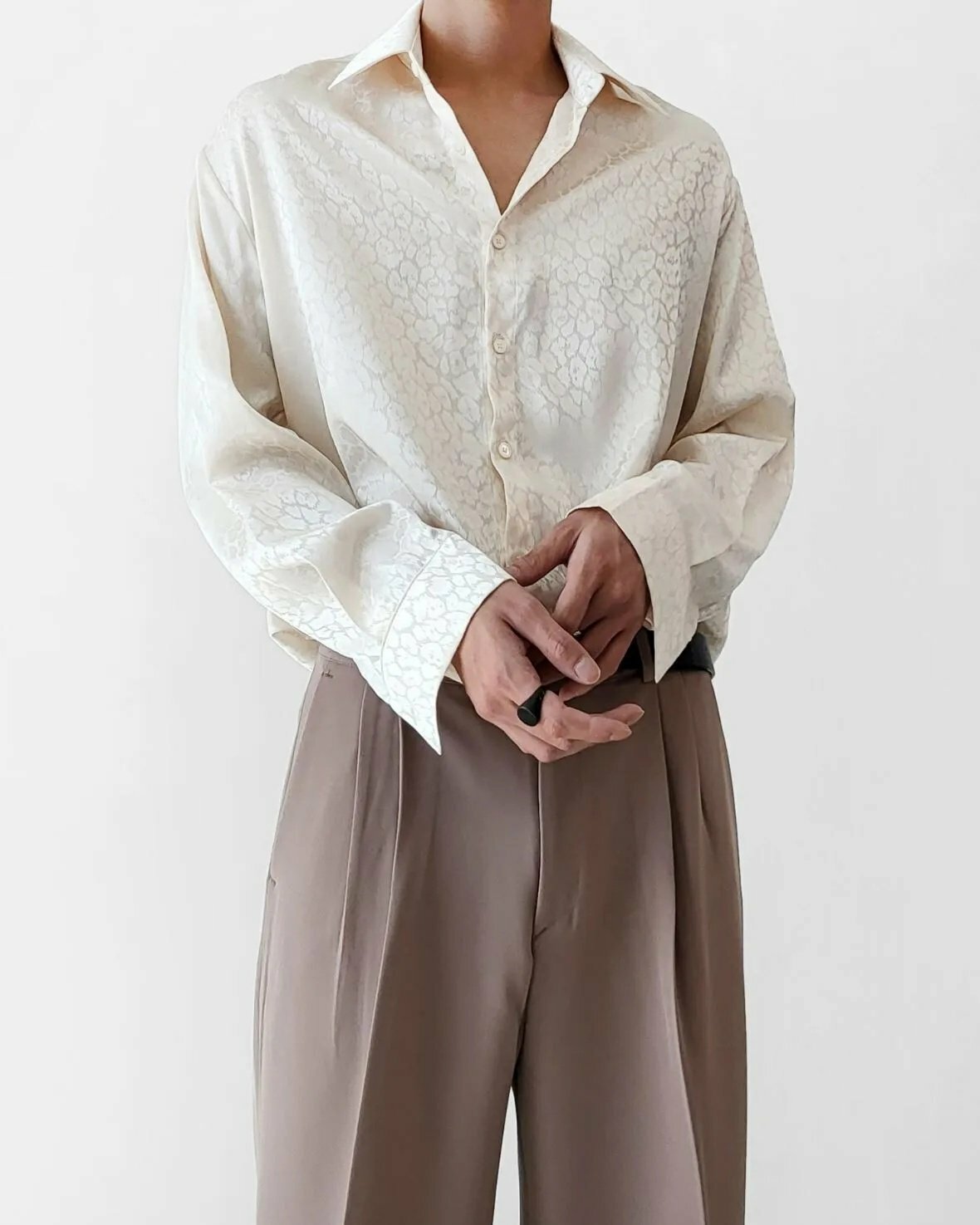 (韓國限時特價) Edge緞面豹紋襯衫