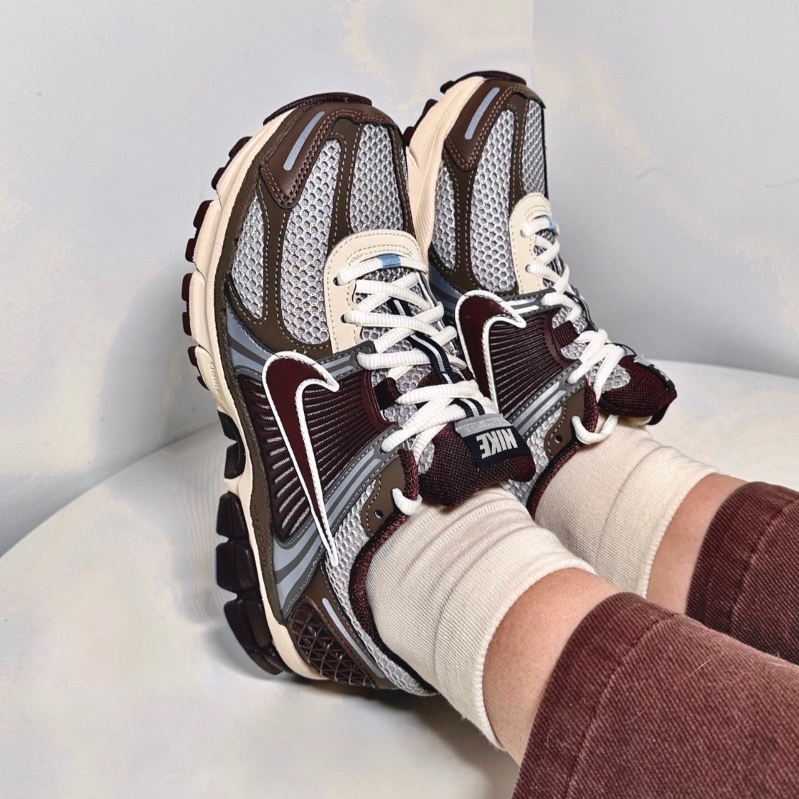 Nike Air Zoom Vomero 5 可可棕 女鞋 緩震運動鞋 慢跑鞋 復古風