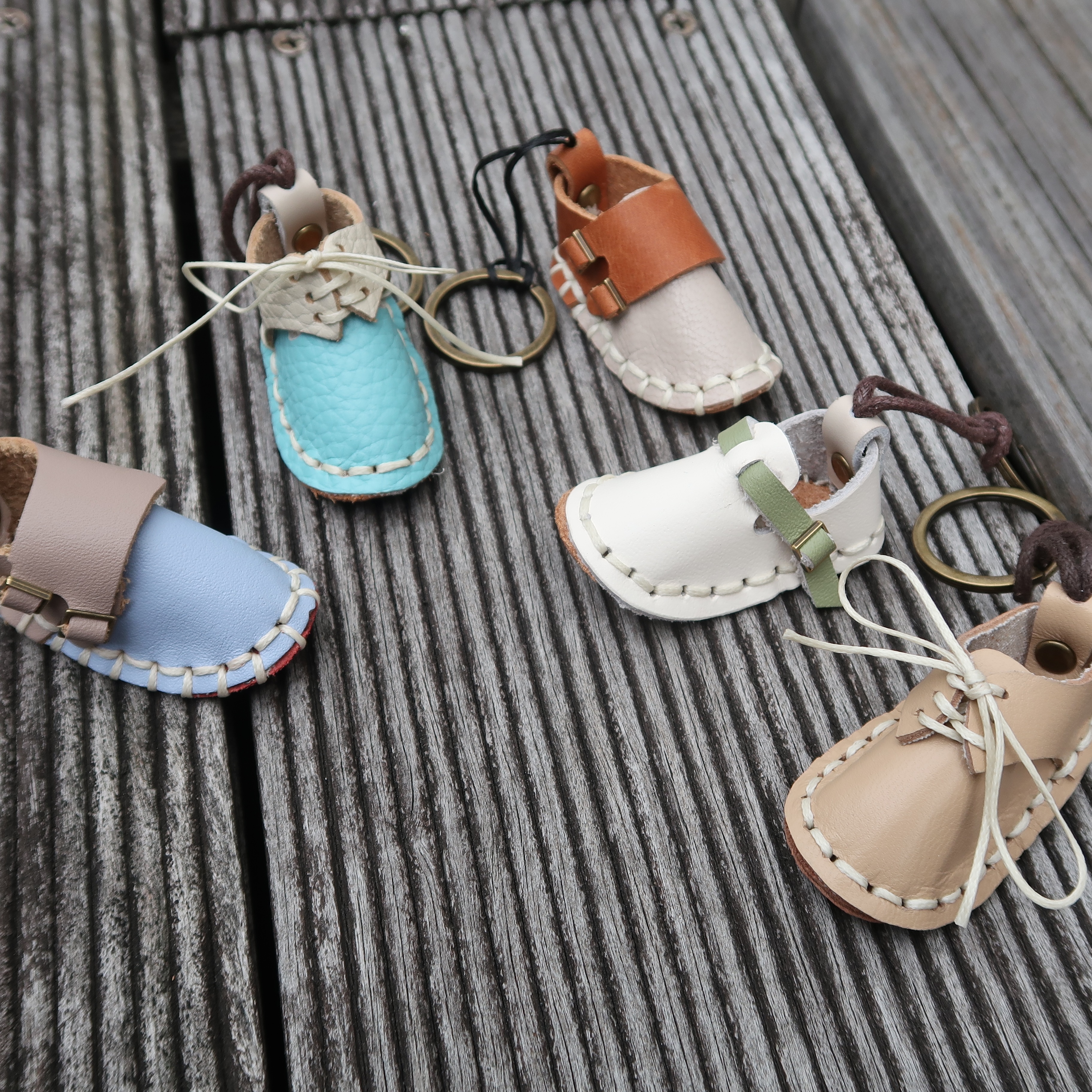 手縫蠟線真皮皮件鑰匙圈瑪麗珍鞋(Mary Jane)、孟克鞋(Monk)、德比鞋(Derby)材料包