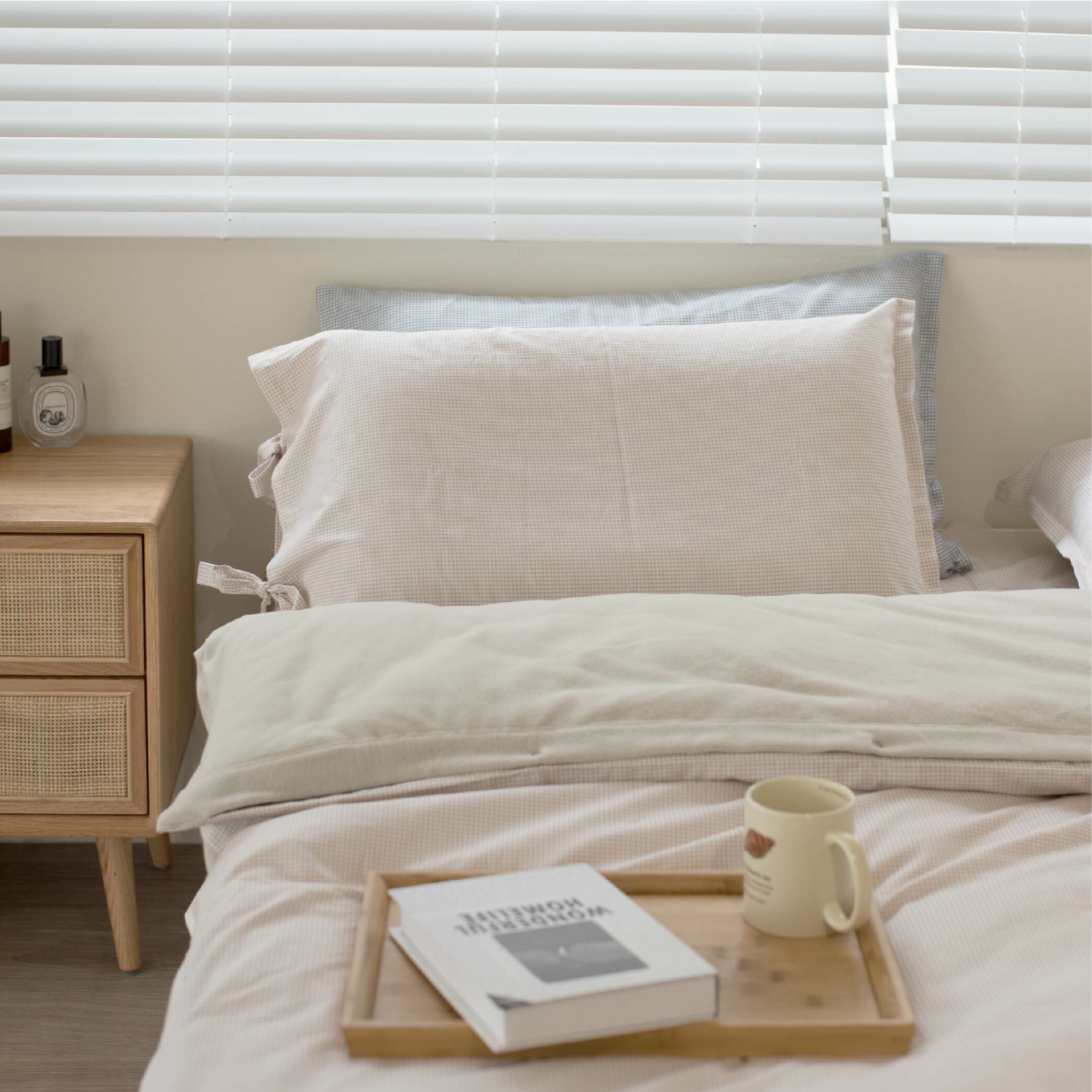 石墨烯床包三件組-單人加大(格子米)