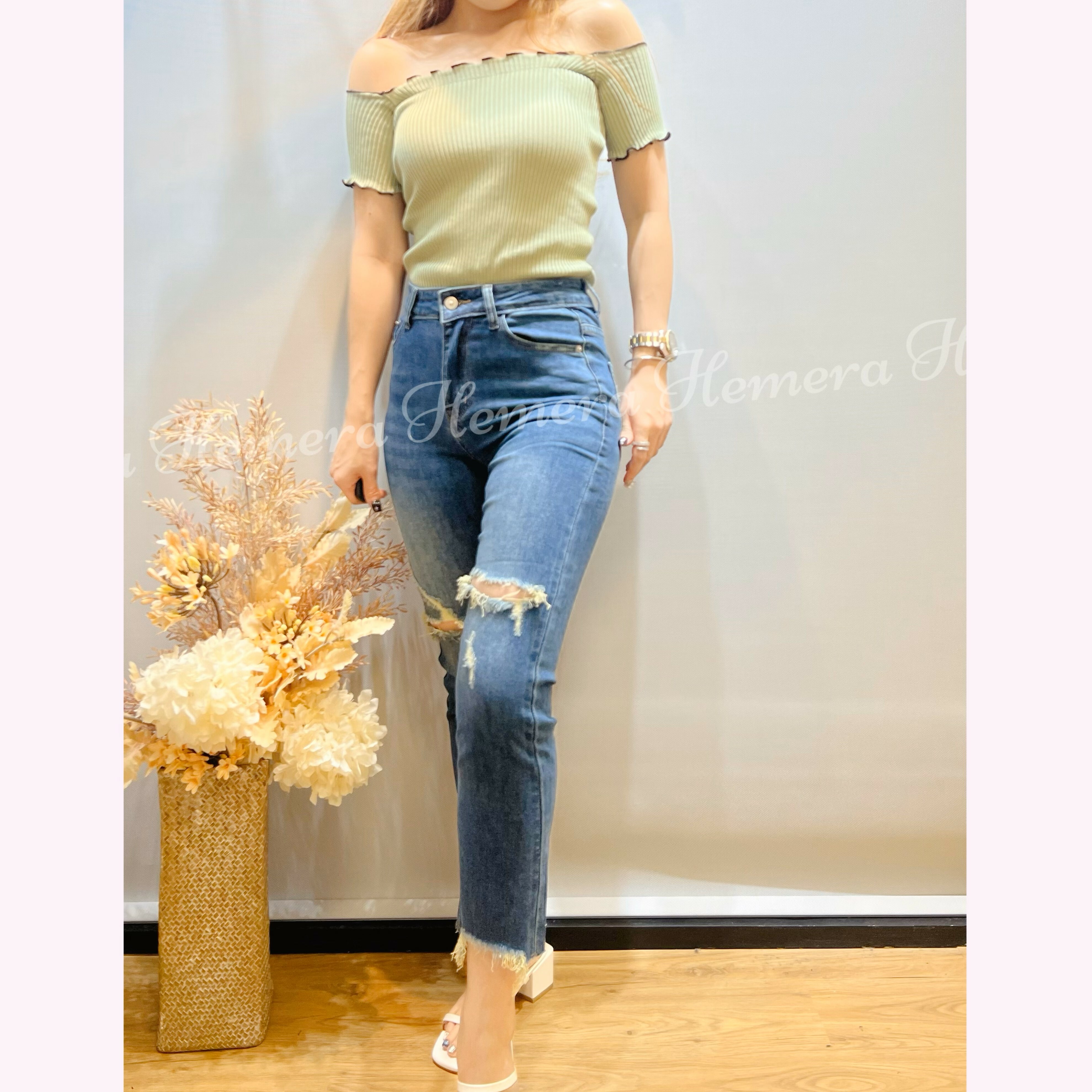 TP23S0836 棉質一字膊短版上身