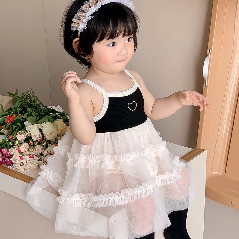 甜美細肩愛心包屁洋