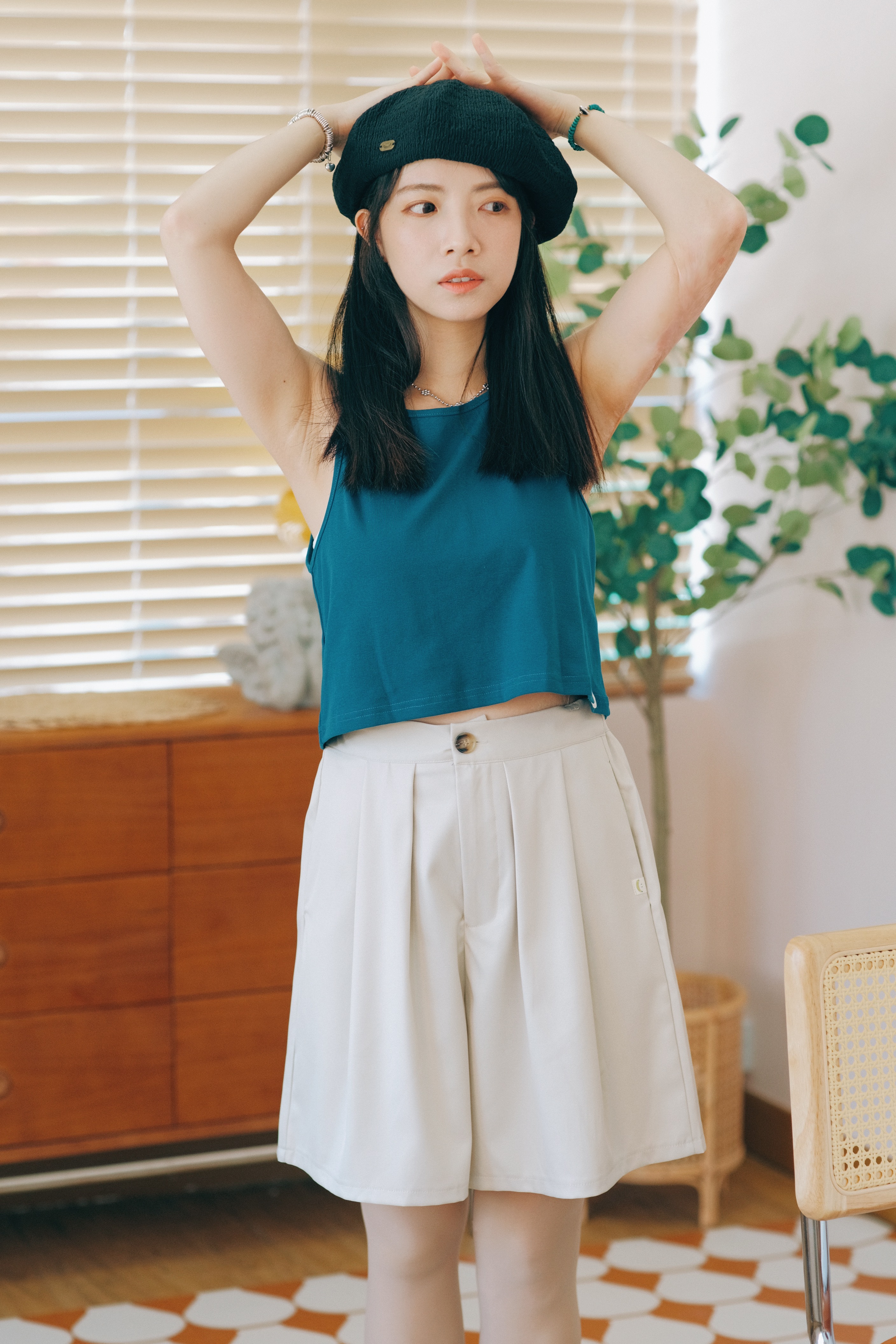 四色／B－高領內搭背心／High Neck Inner Vest