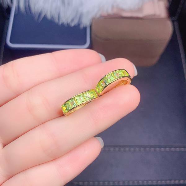 925銀耳環 新款天然橄欖石