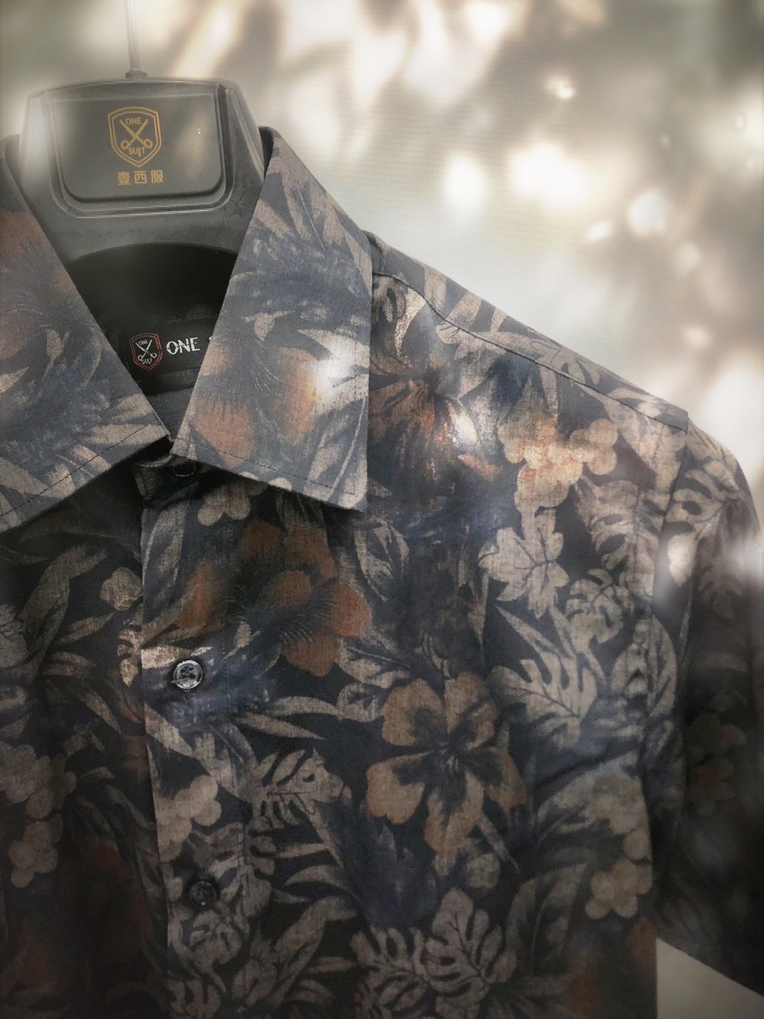 黑色印花短袖襯衫-亮晶晶01