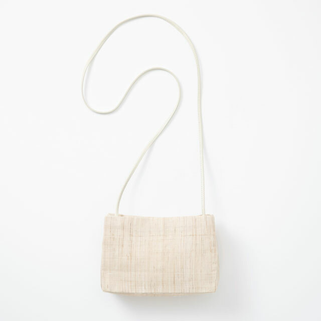 中川政七-手織亞麻格子斜背包/生平