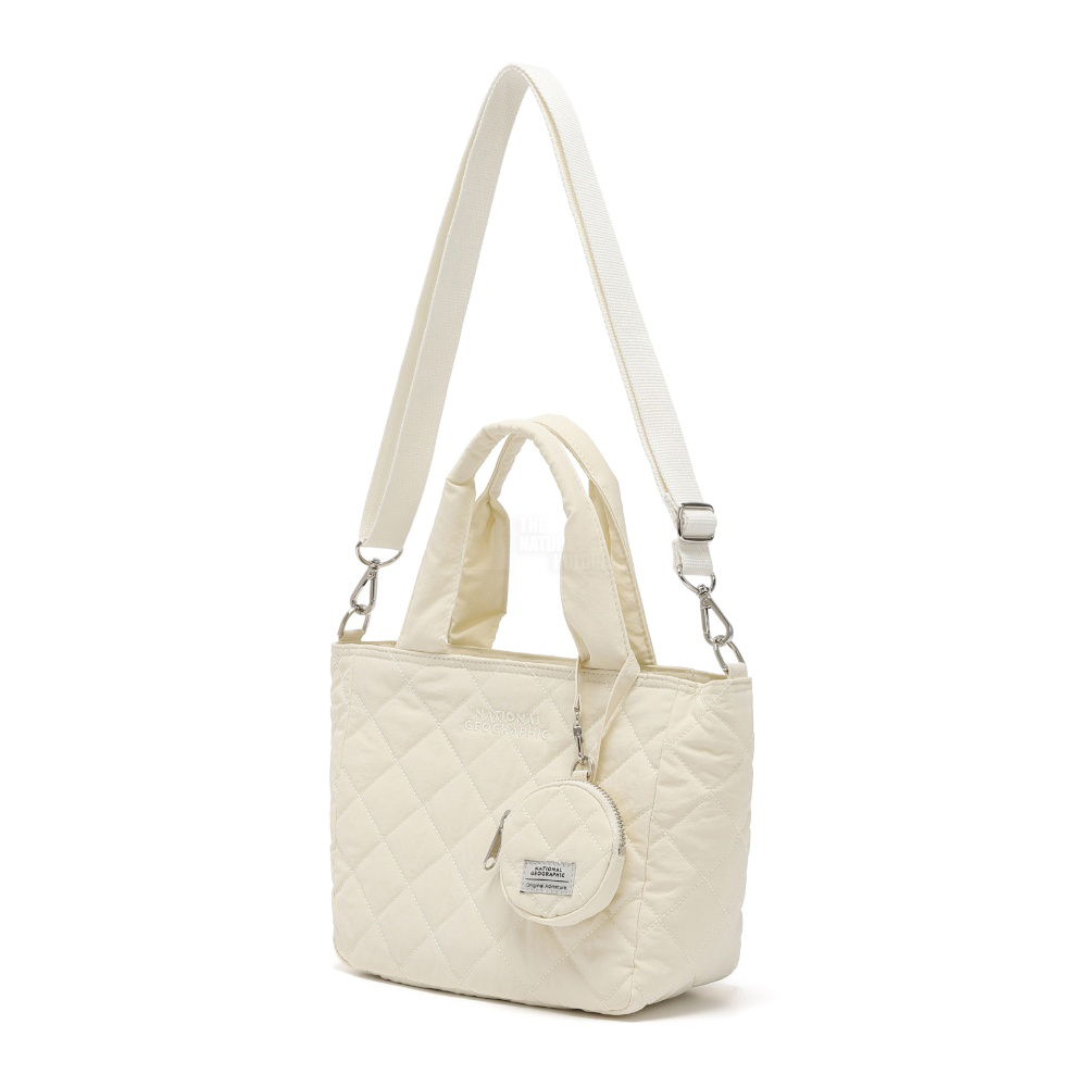 ★TOUT Y EST★ ANC QUILTING TOTE BAG_IVORY Quilted Tote Bag - IVORY