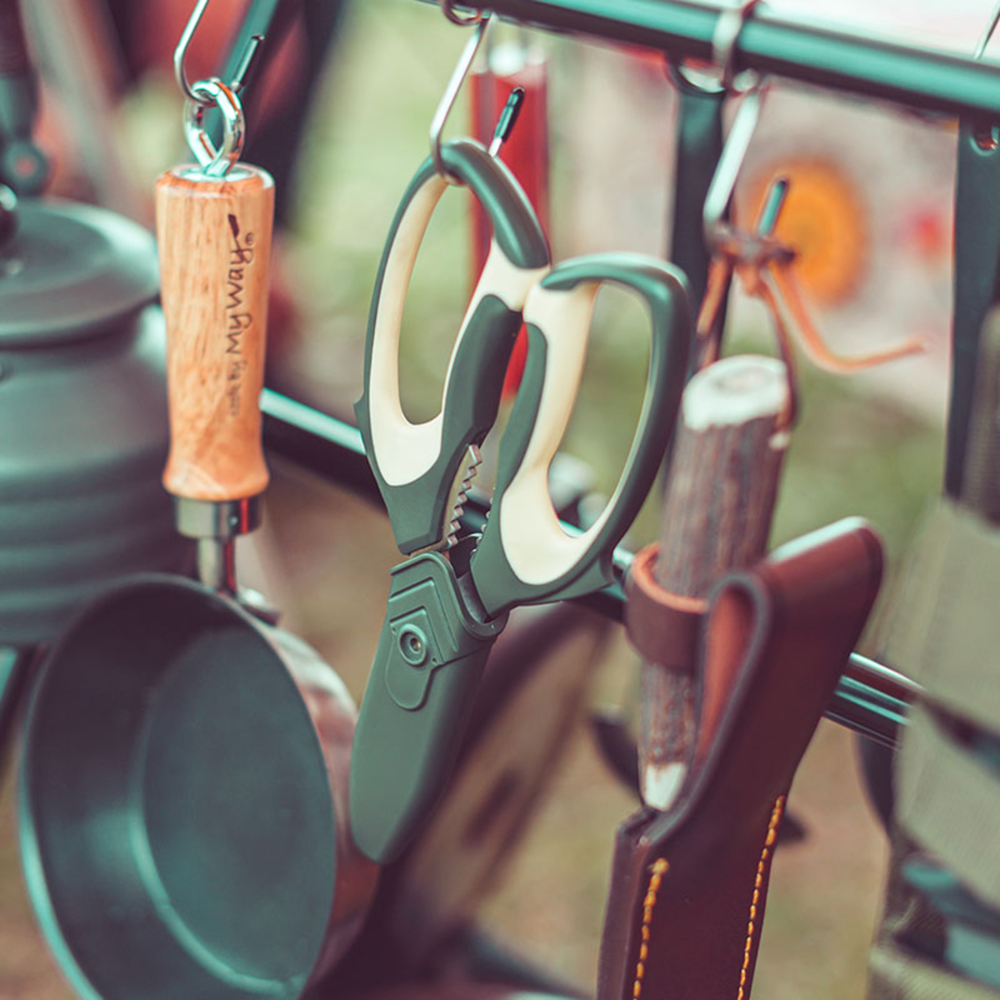 【拓幸良品】多功能不鏽鋼剪刀 (兩色)