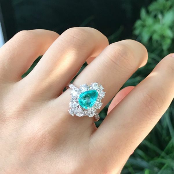 1.86ct 18k帕拉伊巴戒指