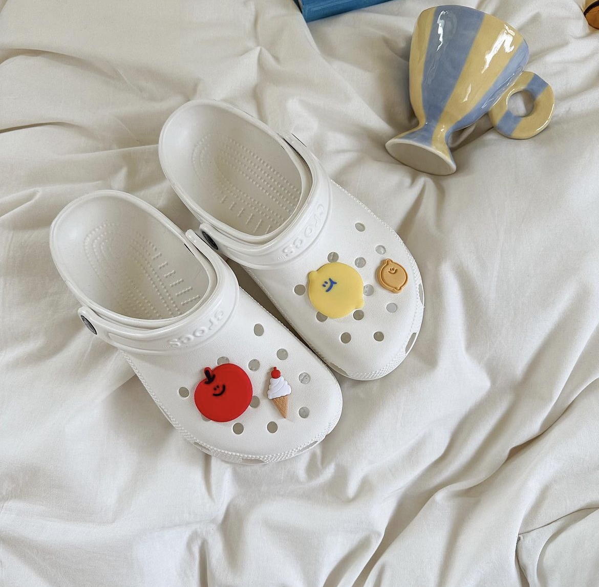 Second Morning - CROCS洞洞鞋 裝飾 (蘋果妹)