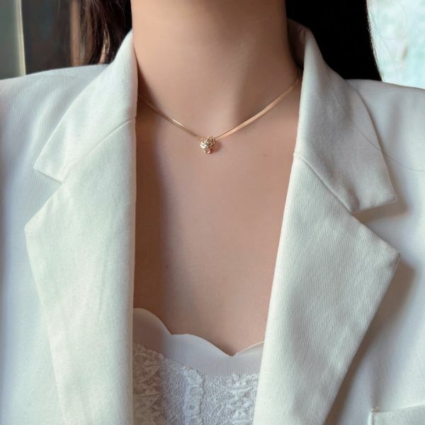 復古氣質優雅山茶花吊墜