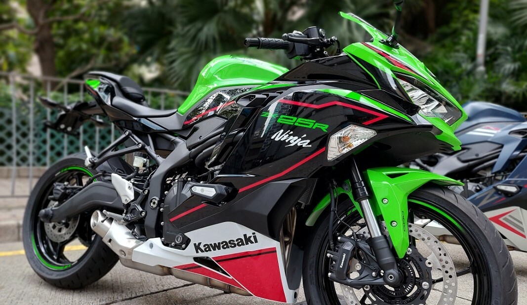 Kawasak ZX-25R
