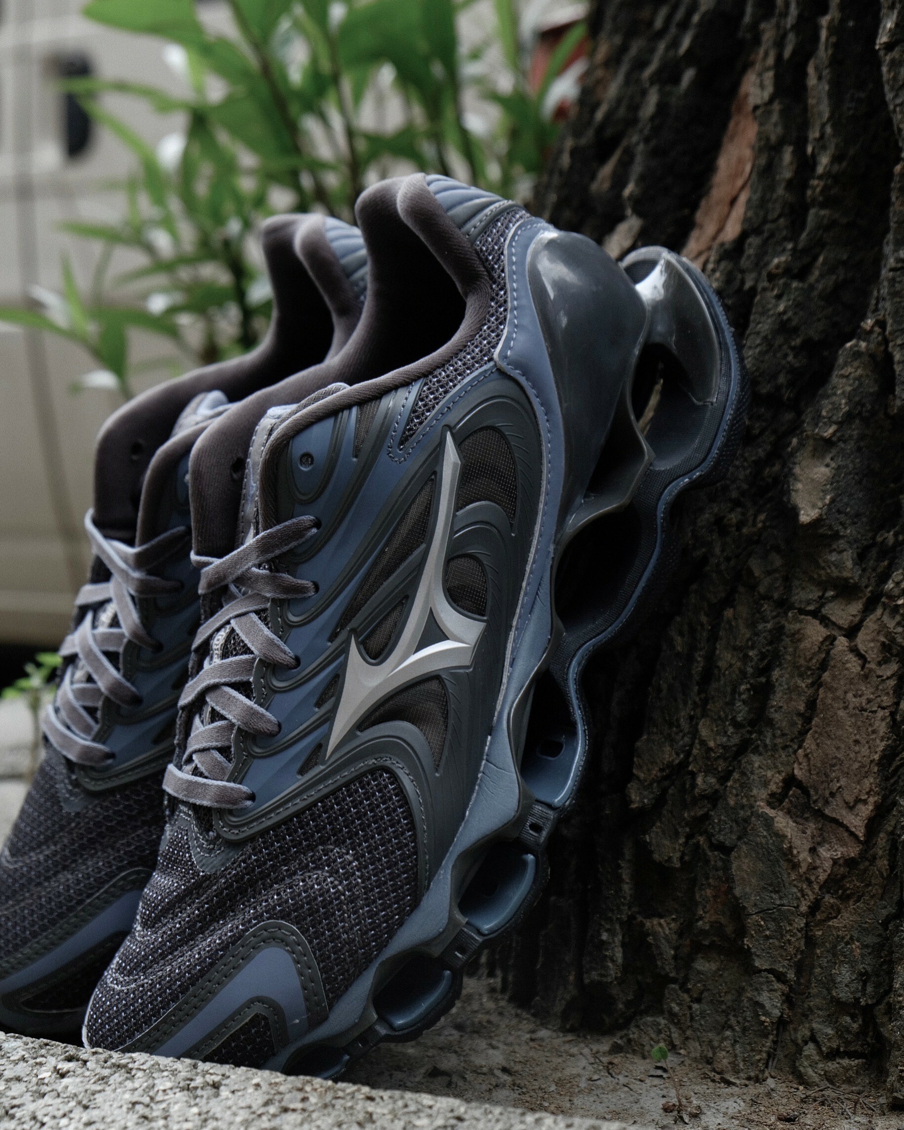 代購 Mizuno Prophecy 12S Wave 減震戶外 跑步鞋 運動休閒鞋 黑 JUN-