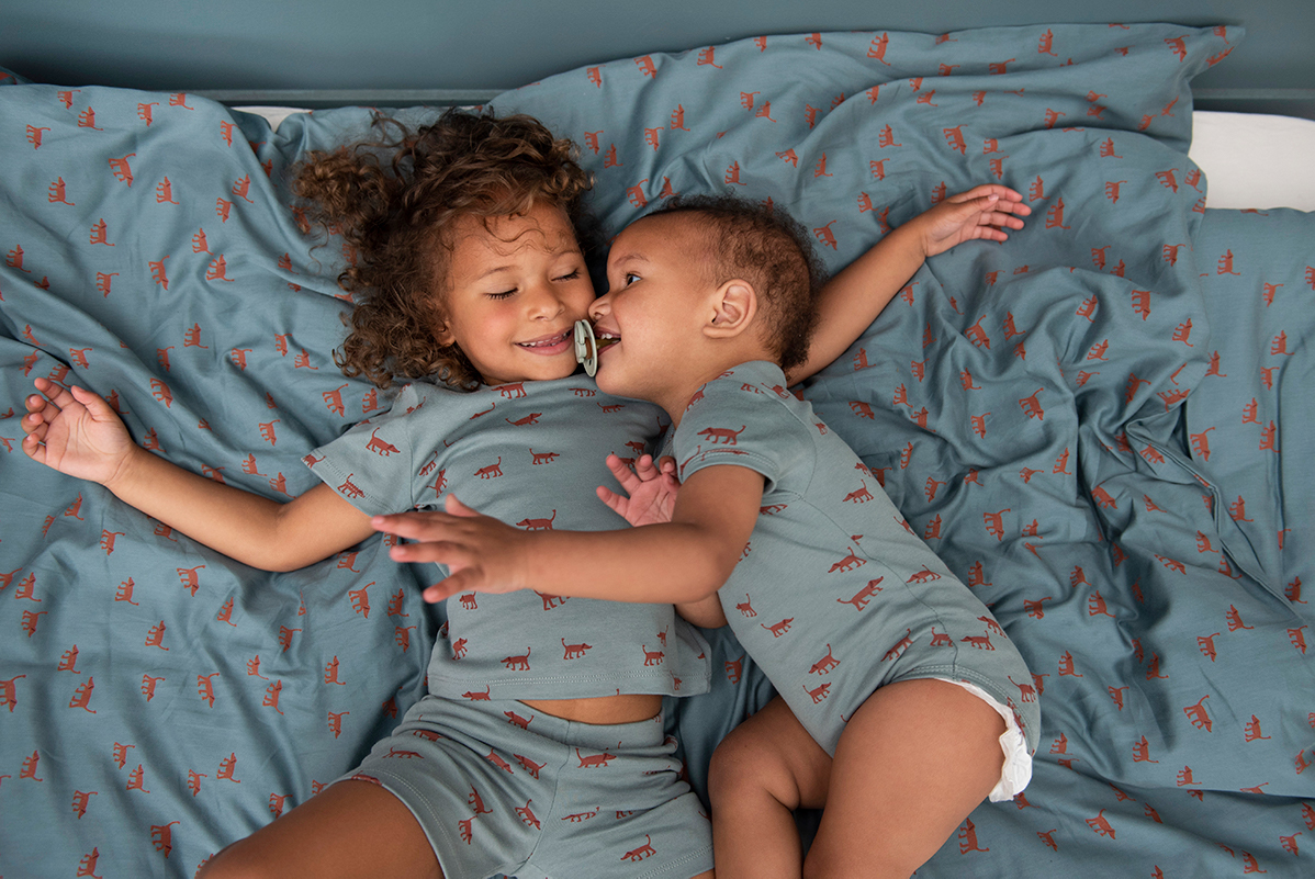 trixie 有機棉短袖包屁衣-小狗圓舞曲