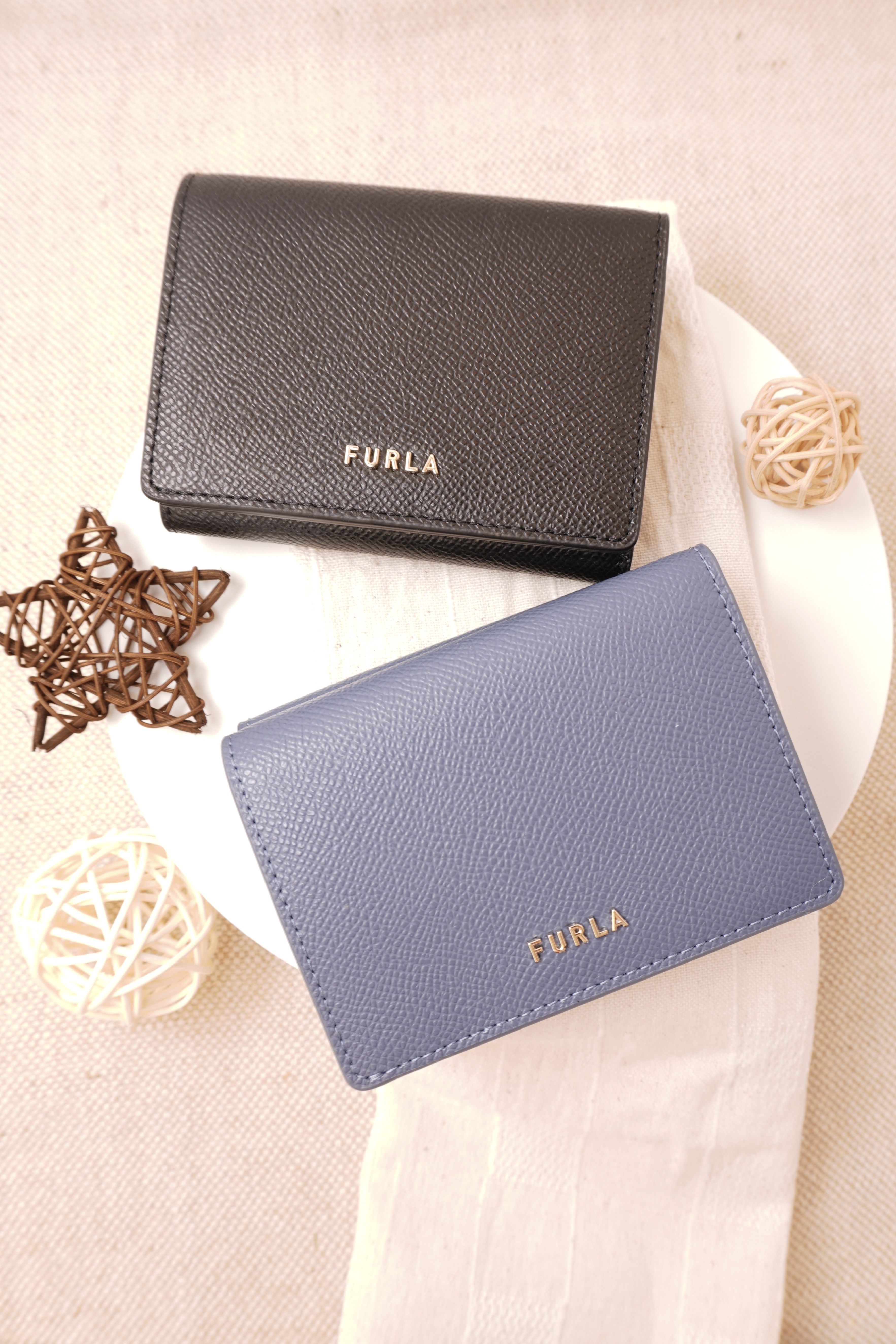 Furla Classic Uni Trifold Wallet