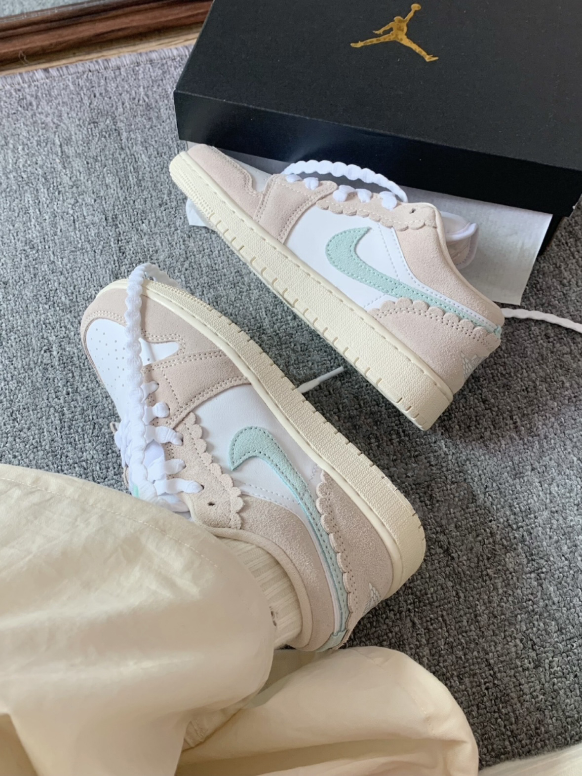 Nike Air Jordan 1 GS 粉嫩波浪