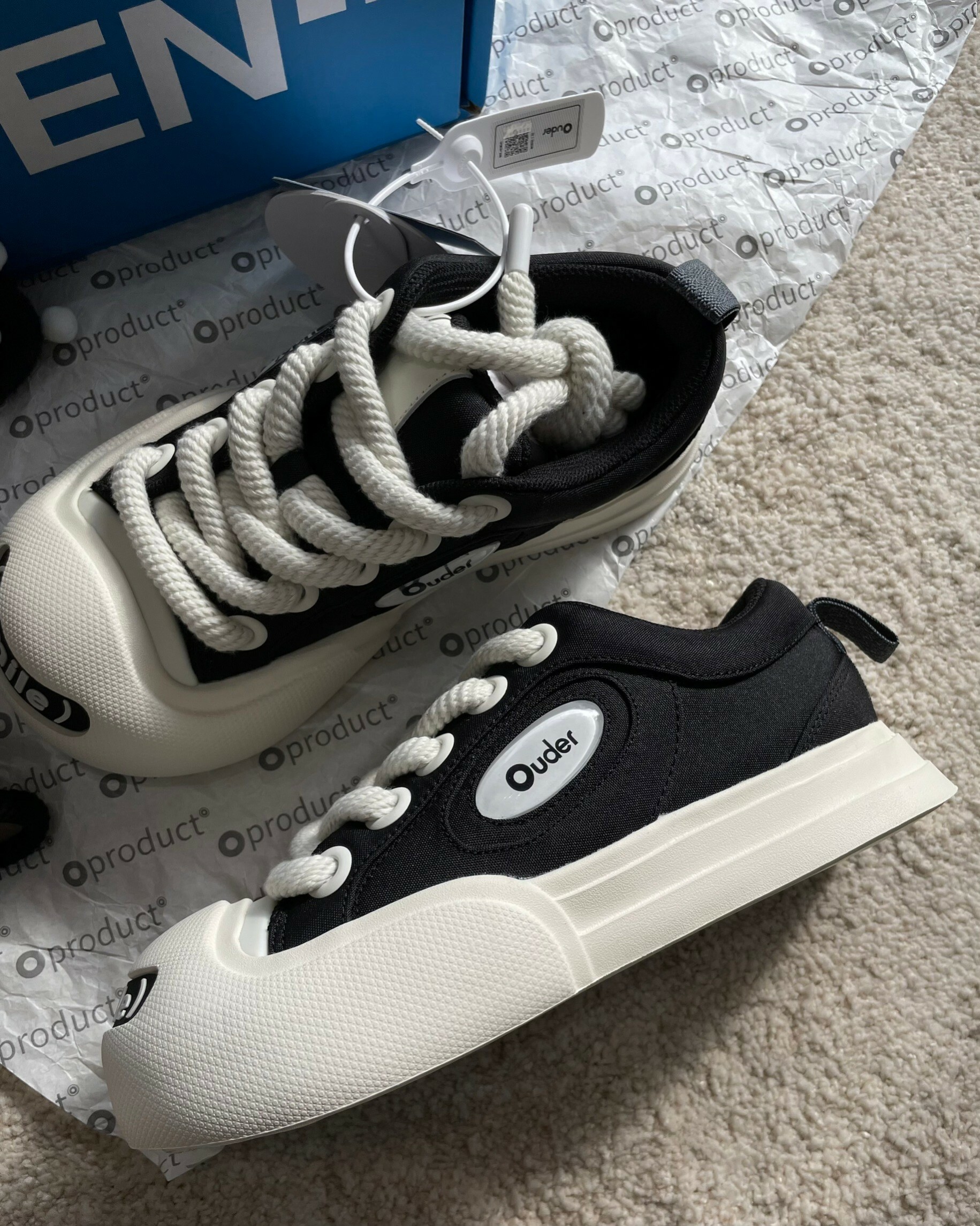 代購 Ouder smile開口笑系列 經典黑白 潮流復古 休閒大頭 帆布鞋 黑 MAY-