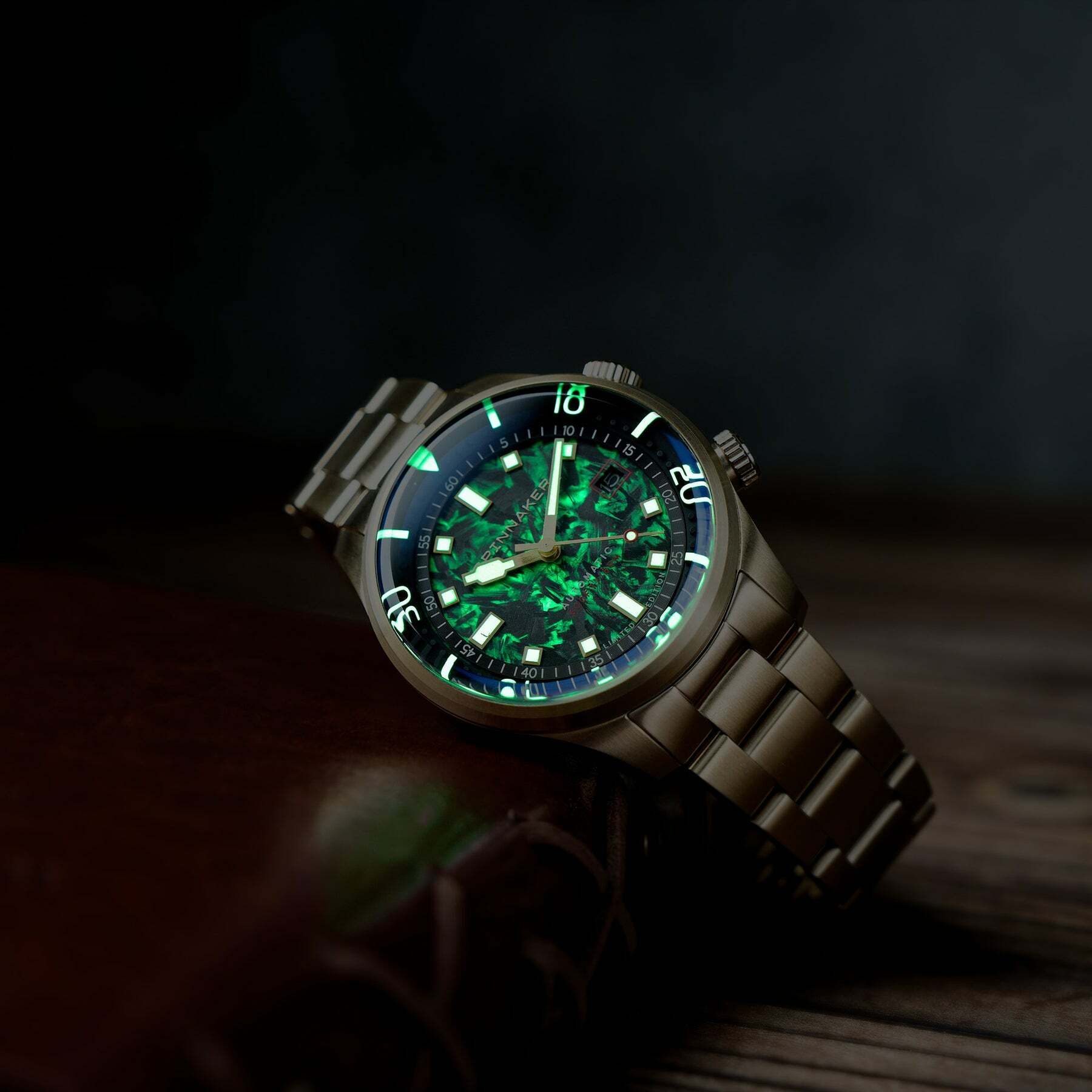 Spinnaker 夜光鍛造碳 Bascom 限量版 潛水 機械錶 SP-5111-22