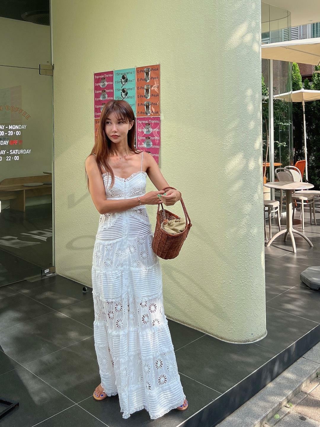 蕾絲刺繡簍空仙女長洋