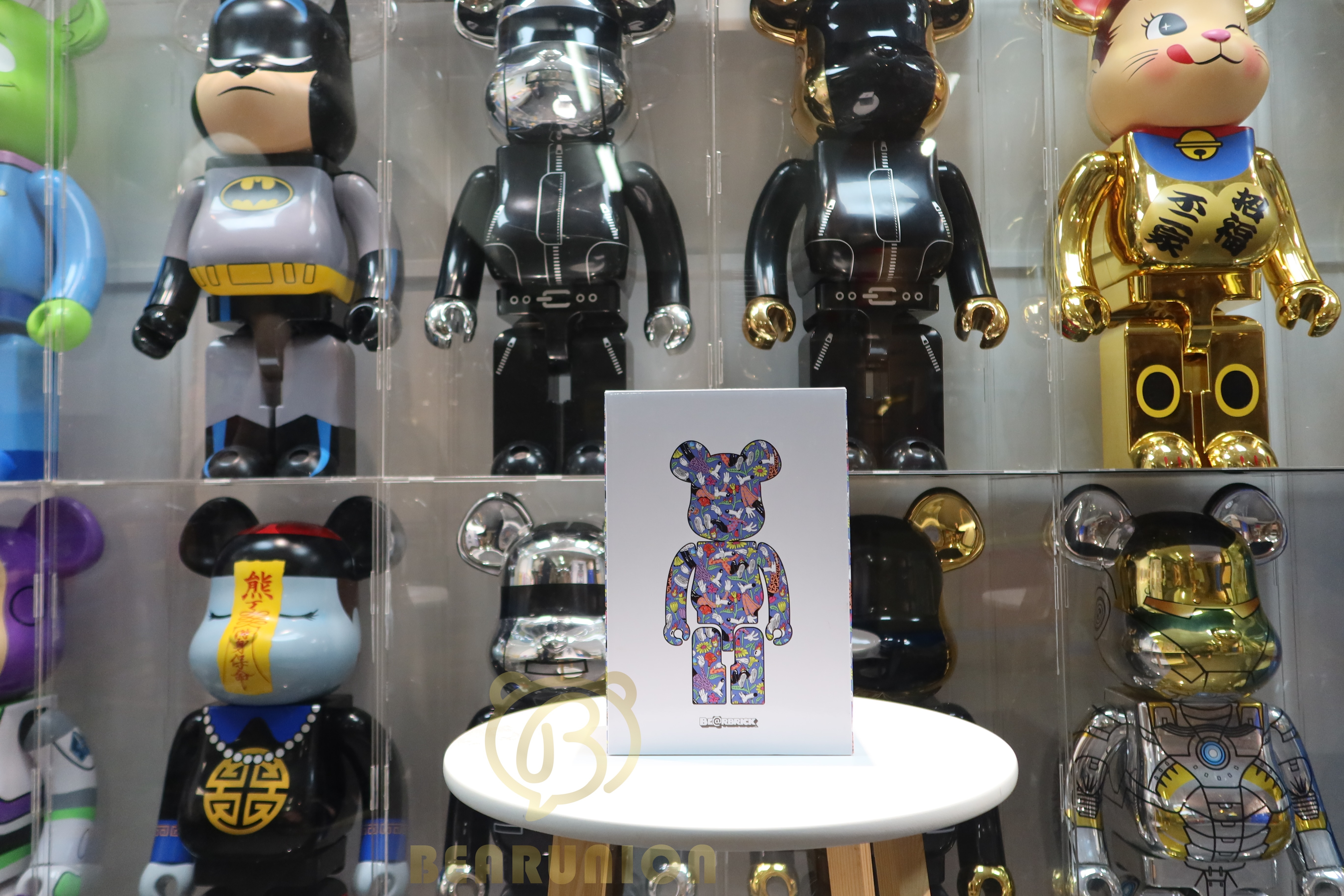 🥇現貨🥇Bearbrick 400% 100% Steven Harrington