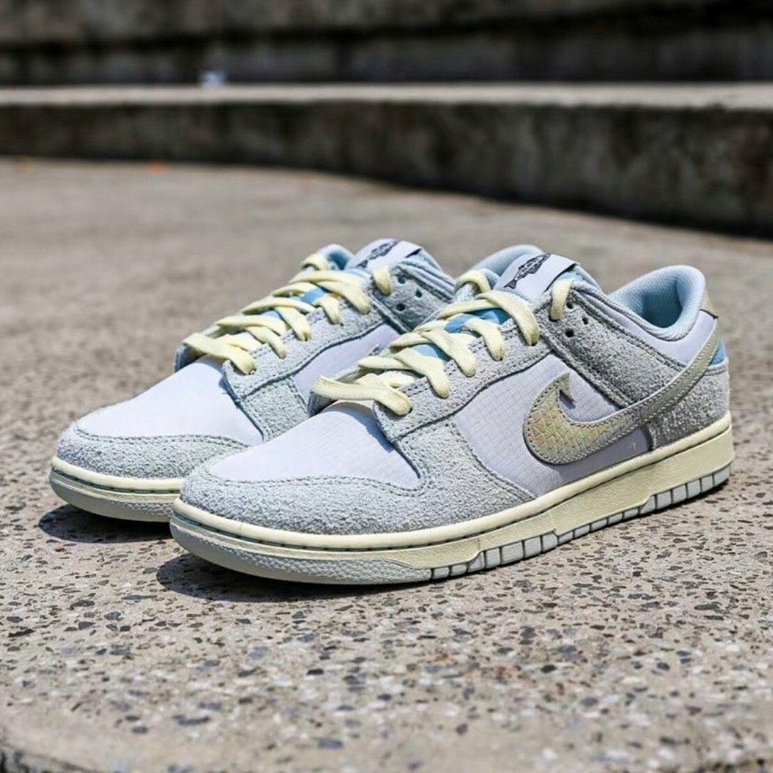 Nike Dunk Low Gone Fishing 虹彩魚鱗 灰藍 奶油底 麂皮 男鞋