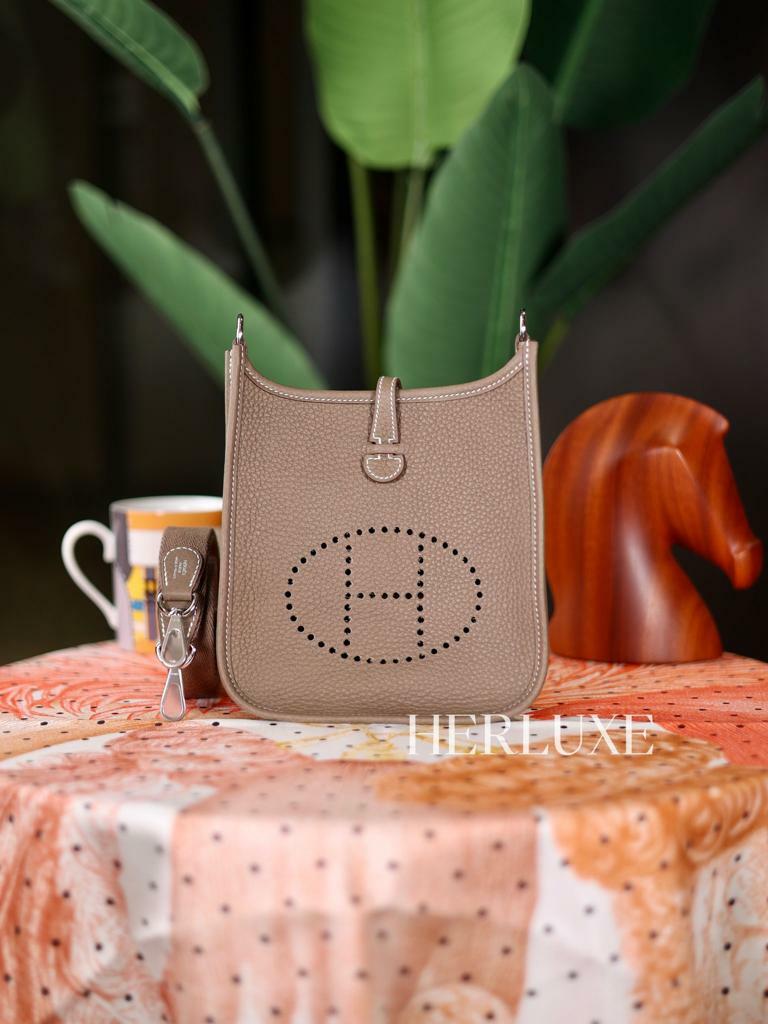 Evelyne mini 18 etoupe / 18 etoupe ck tc K (一代:肩帶長105cm)