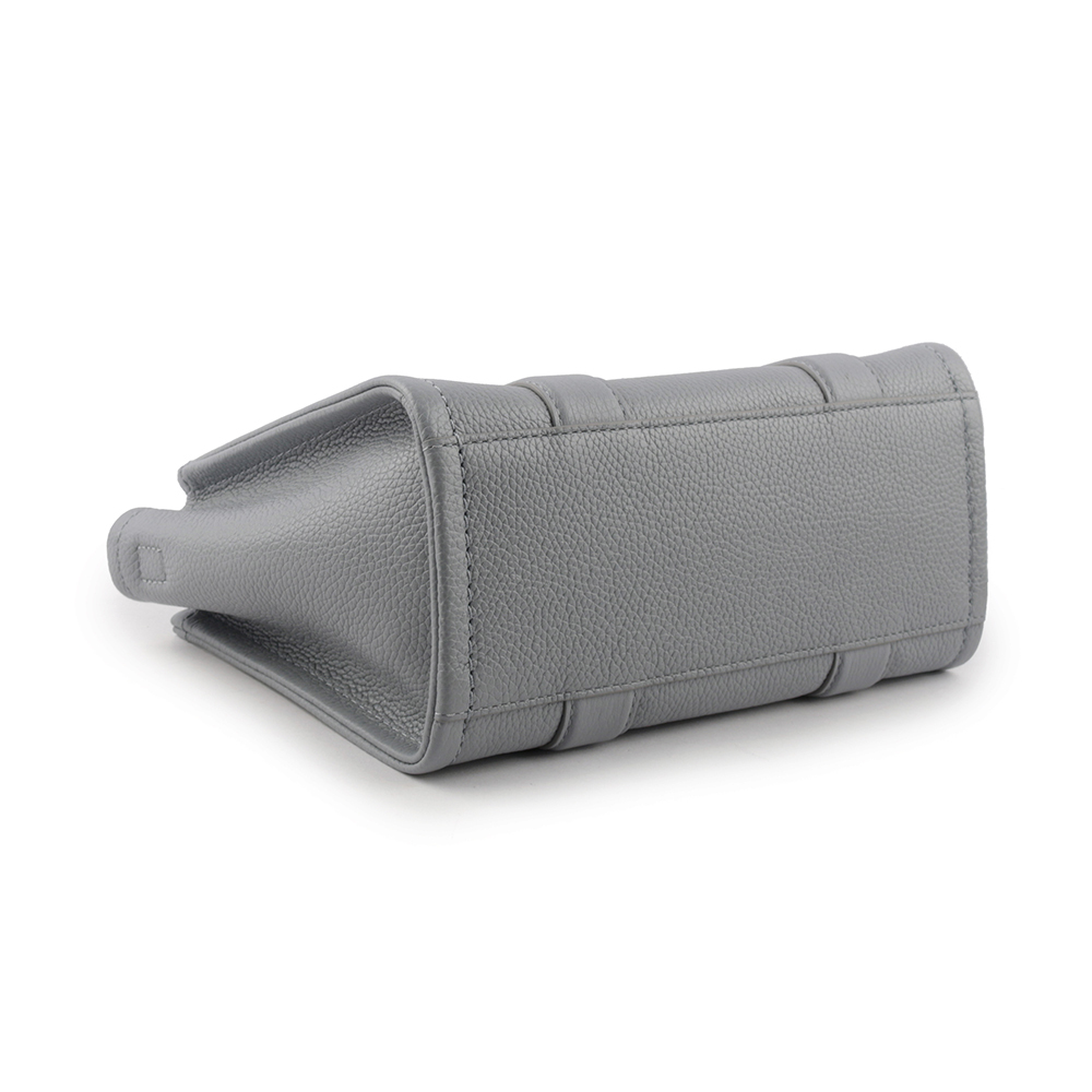 【MARC JACOBS】THE LEATHER TOTE 粒面皮革小款托特包(灰色) H009L01SP21 050