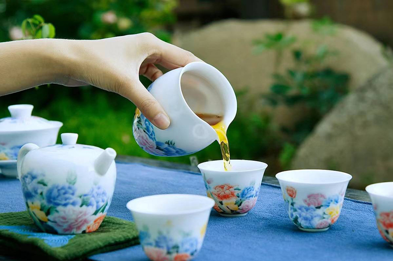 茶具組國色天香｜1壺1海6杯高雅陶瓷茶具推薦 送禮首選