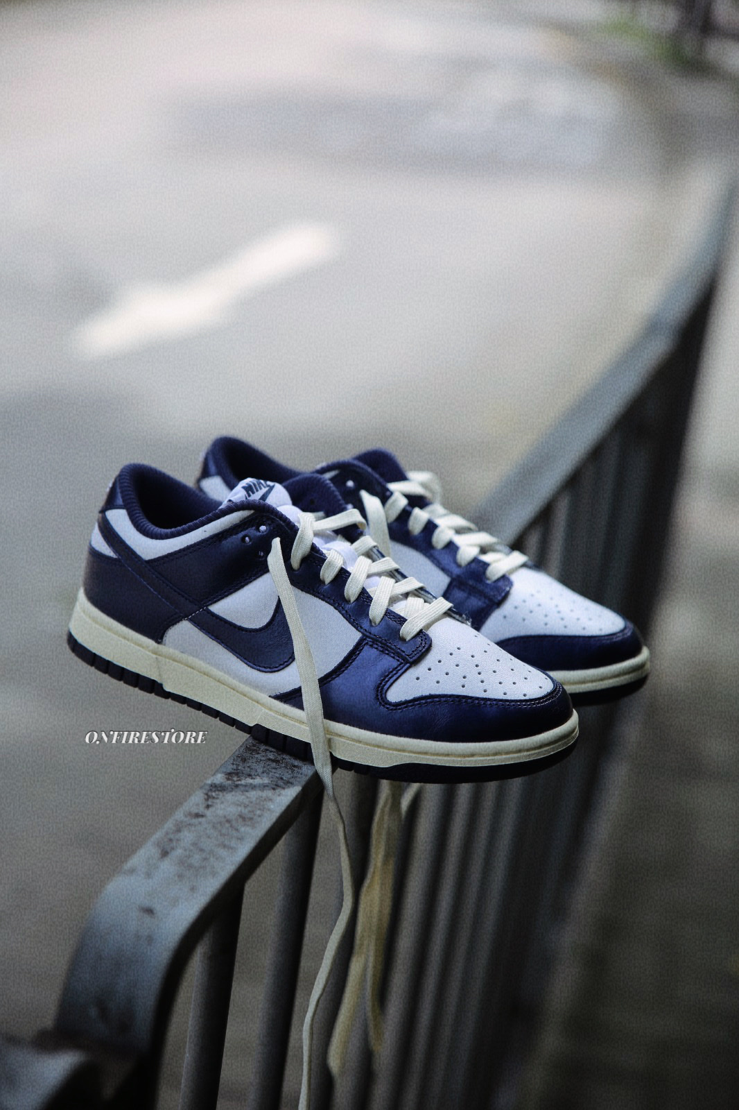 {現貨} Nike Dunk Low PRM Vintage Navy Womens FN7197-100