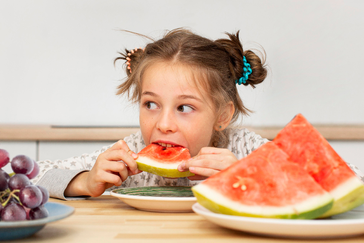 【保養篇】吃對食物，避免孩子中暑，快樂過暑假！