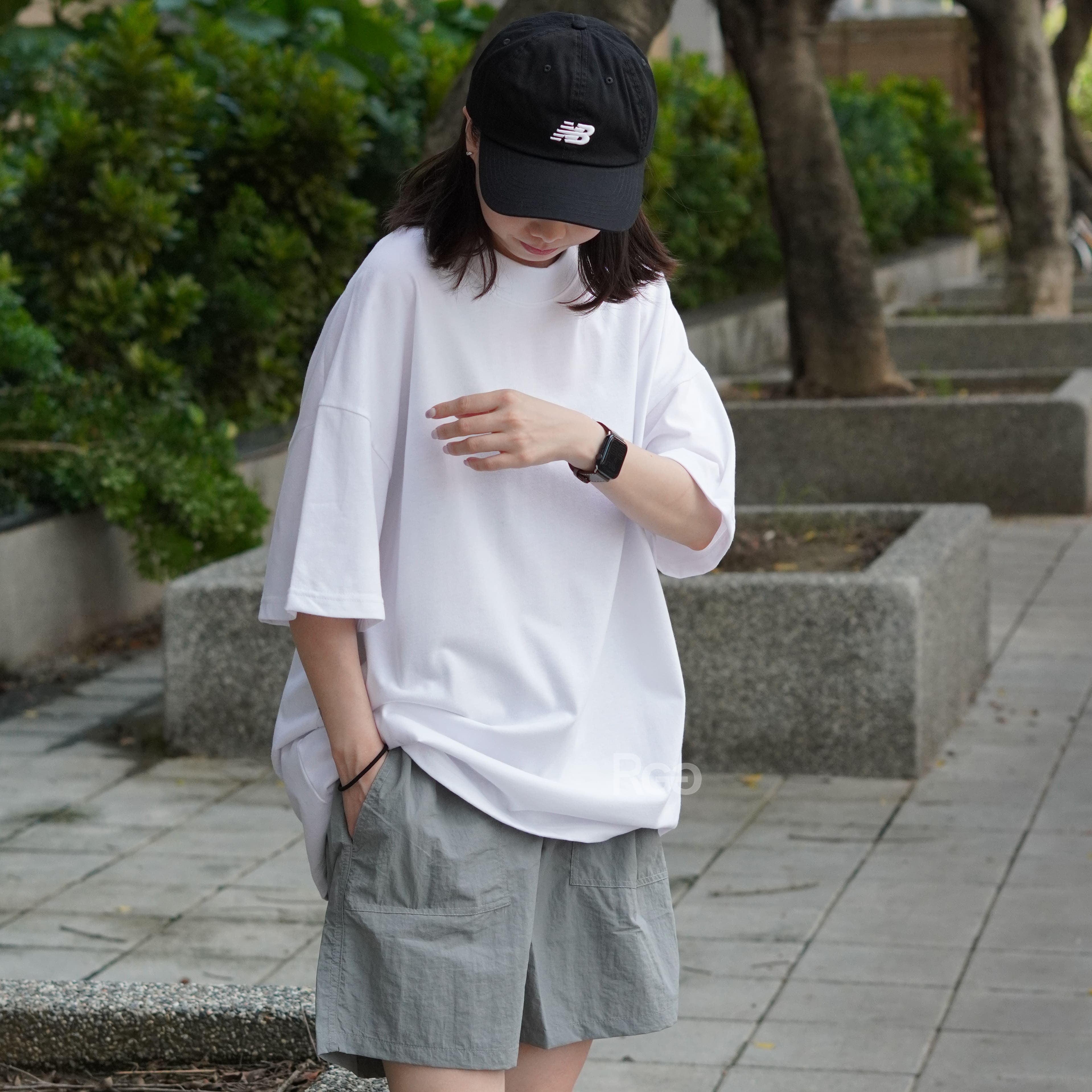 #23136 立體剪裁半高領短T