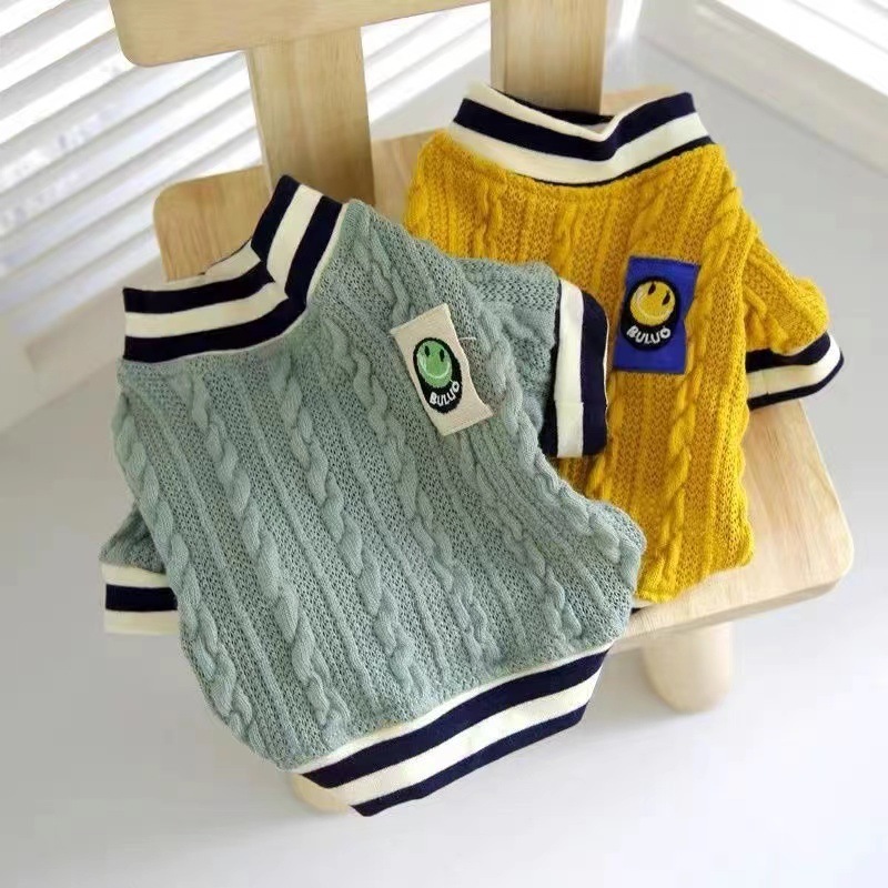 宠物衣服 麻花笑脸