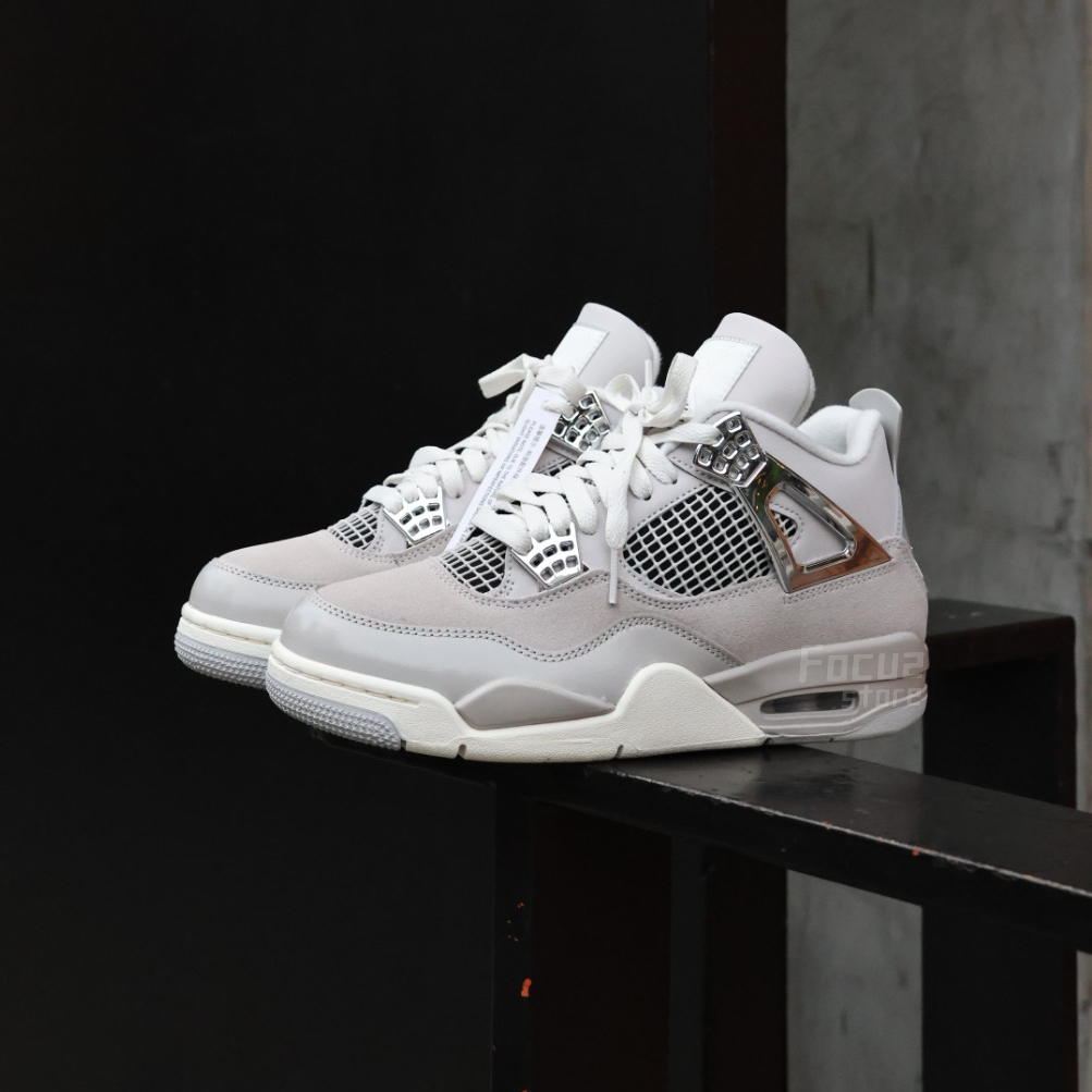 【Focus Store】預購 Nike Air Jordan 4 Retro WMNS 'Frozen Moments' AQ9129-001 灰白