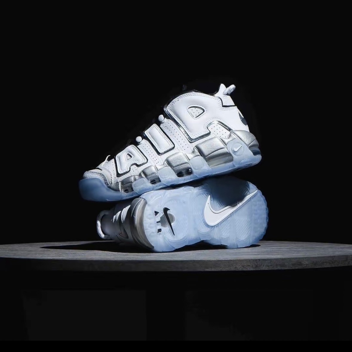 Nike Air More Uptempo SE 白 銀 氣墊 大AIR 女鞋