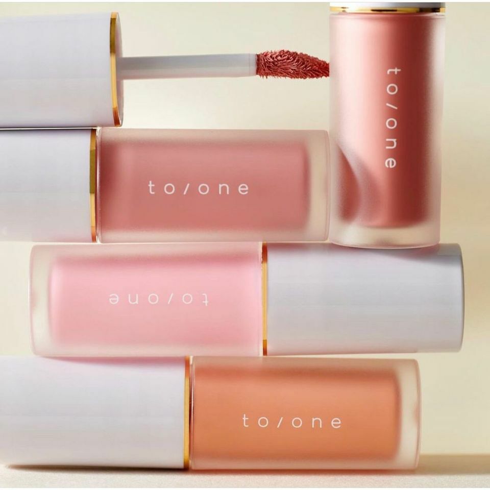 to/one 唇脥兩用胭脂唇彩